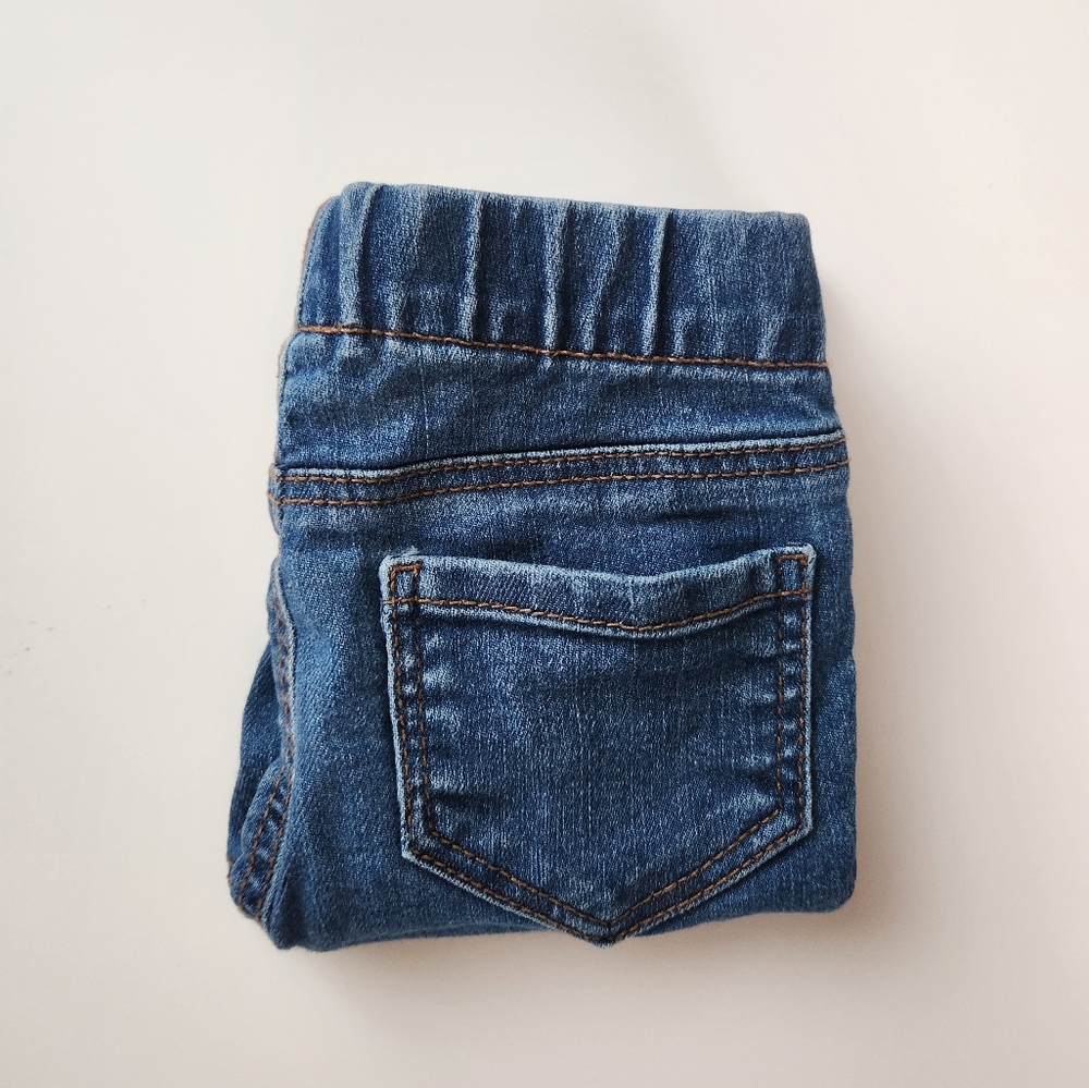 OshKosh B'gosh Toddler Girl 2T Denim Jeggings